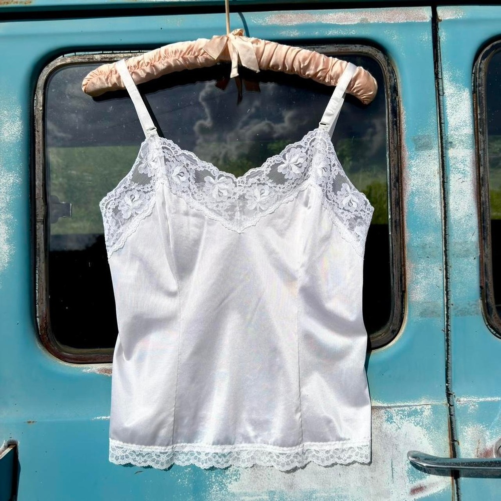 70s white nylon cami tank top w/ lace sweet heart bust adjustable satin straps
